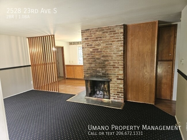 Building Photo - 2528 23rd Ave S