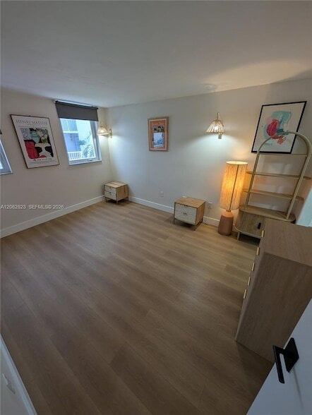 Foto del edificio - 1666 West Ave