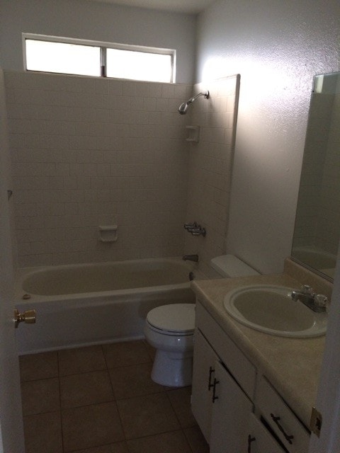 Primary Photo - 1525 E Douglas Ave