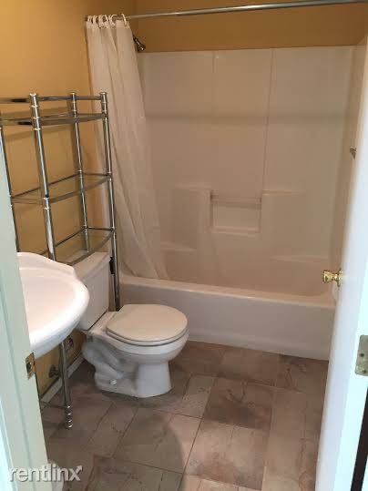 Foto del edificio - 1 br, 1 bath Apartment - Near Irving Park