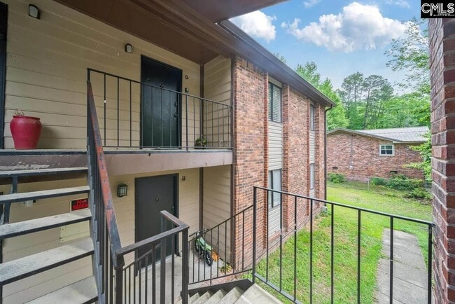 Building Photo - 1680 Horseshoe Dr