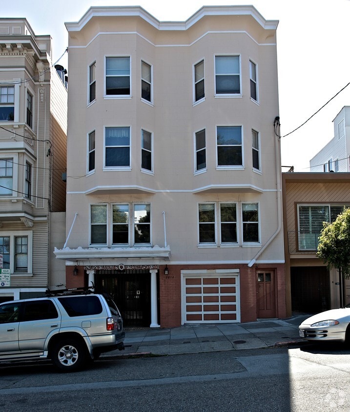 Building Photo - 2614 Gough Street
