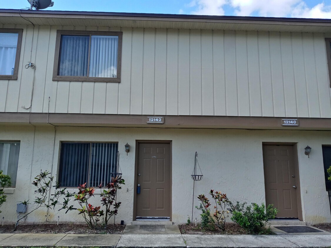 Primary Photo - 12142 Pepperdine Pl