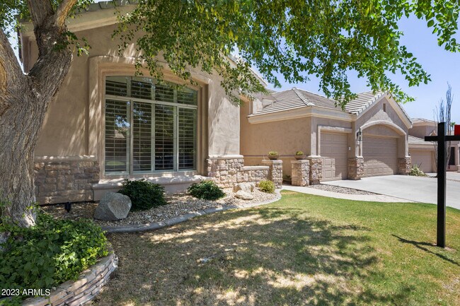 Building Photo - 13465 N 97th Way