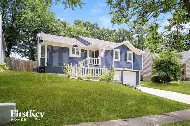 Building Photo - 8033 N Everton Ave