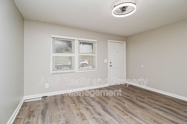 Foto del edificio - 1097 Smith St SW