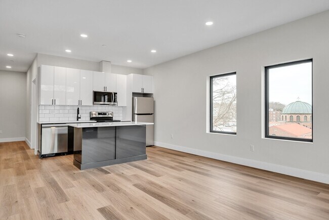 Foto del edificio - 63 Belgrade Ave