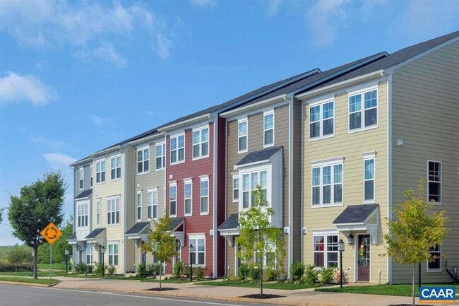 Photo - 3548 Grand Forks Blvd Townhome