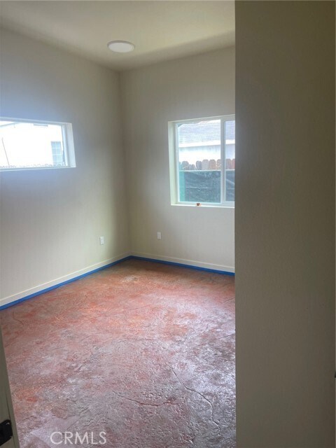 Foto principal - 8854 Wall St