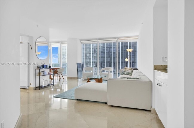 Building Photo - 4779 Collins Ave