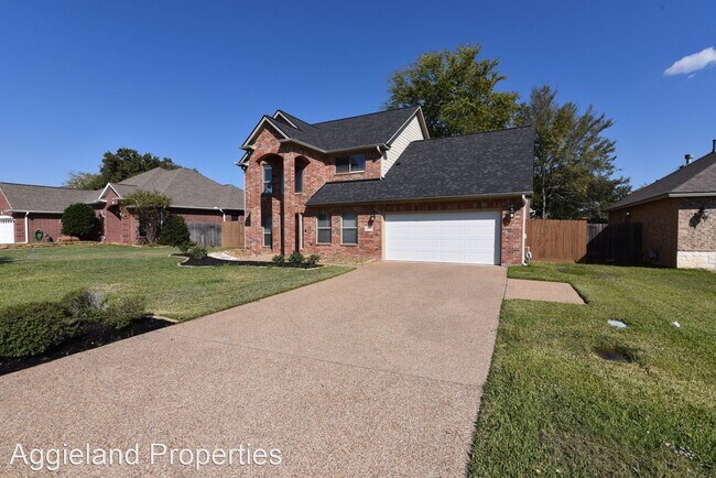 Foto del edificio - 4 br, 2.5 bath House - 3715 Bridle Court