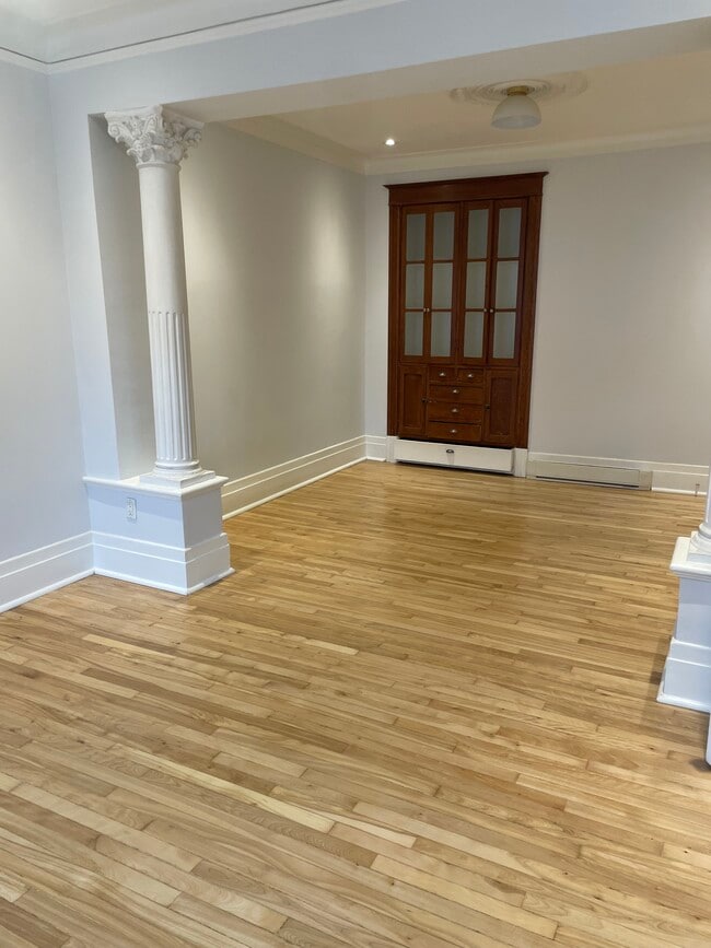 Photo du bâtiment - 451 Rue Saint-Roch