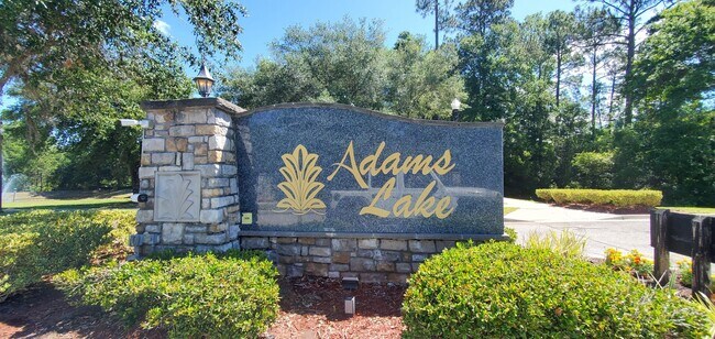 Foto del edificio - 4/2 Adam's Lake