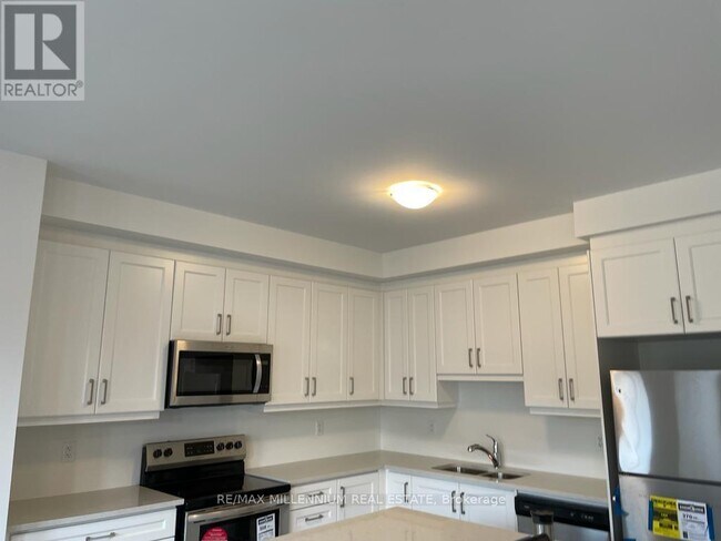 Building Photo - 77 Keppel Cir