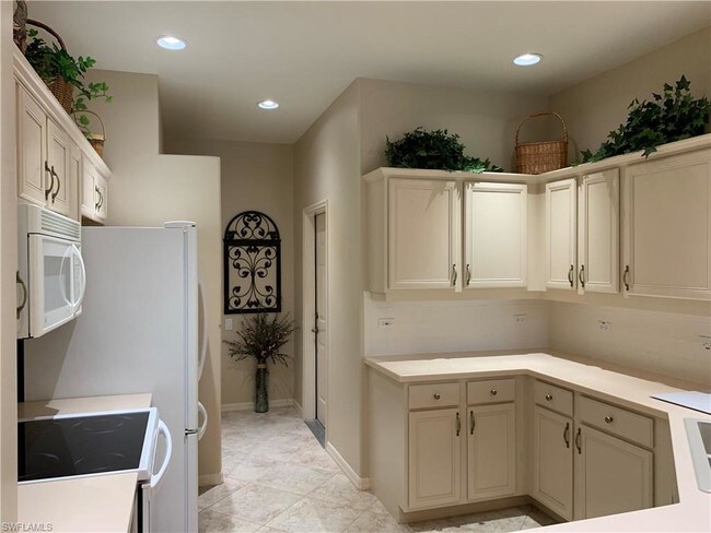Building Photo - 8807 Middlebrook Dr