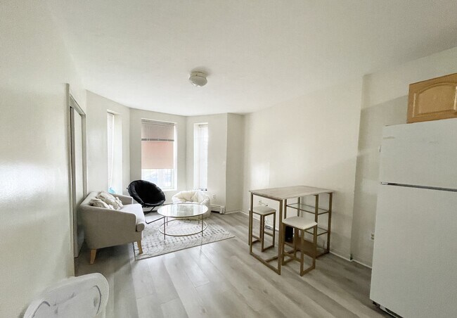 Foto del edificio - 92 Hammond St
