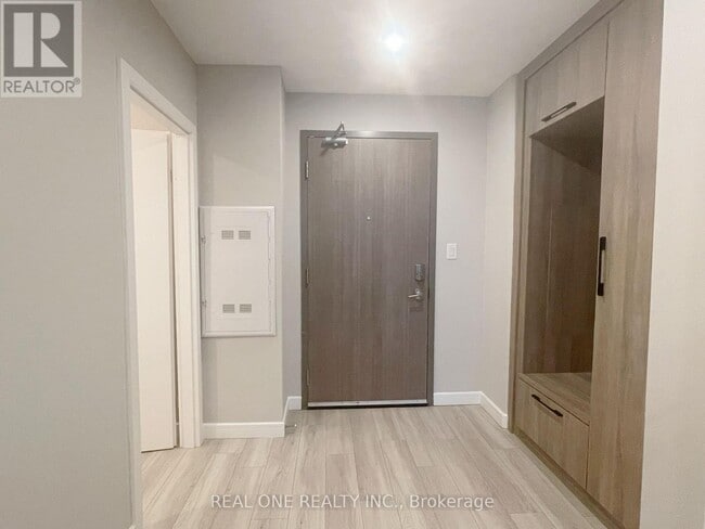 Building Photo - 20 George St