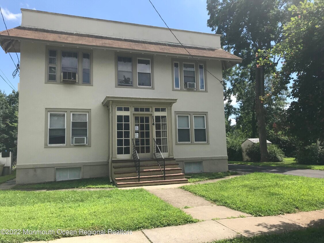 114 Benner St, Highland Park, NJ 08904 Townhome Rentals in Highland