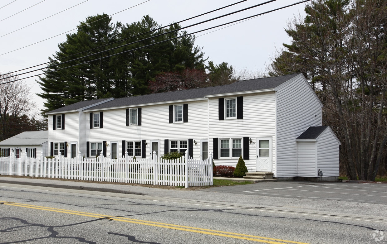 Building Photo - Pleasantwood Estates III