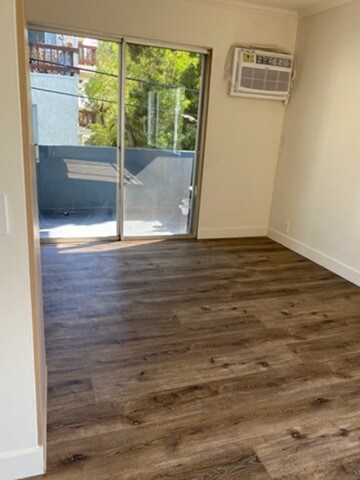 Foto del edificio - 11433 Rochester Ave