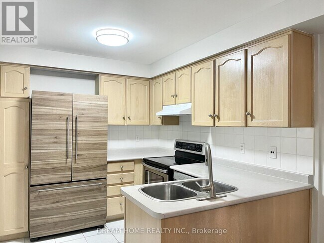 Photo du bâtiment - 137 Kimono Crescent