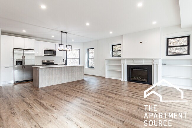 Building Photo - 1428 W Jonquil Ter