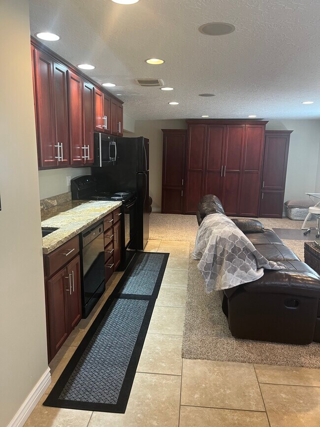 Cocina / Sala de estar - 486 E Aspen Meadows Ct