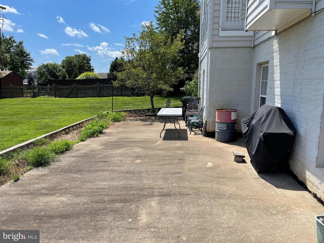 1 Great Bridge Ln, Culpeper, VA 22701 House Rental in Culpeper, VA