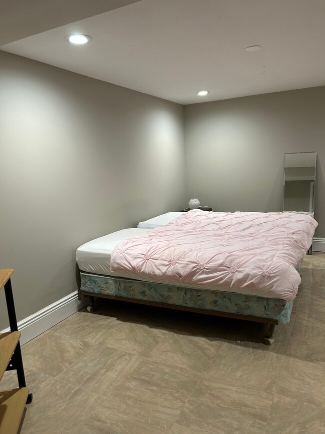 Building Photo - 1639 Winding Waye Ln