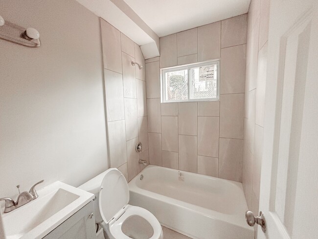 Photo - 2165 M.L.K. Jr Dr SW Apartment