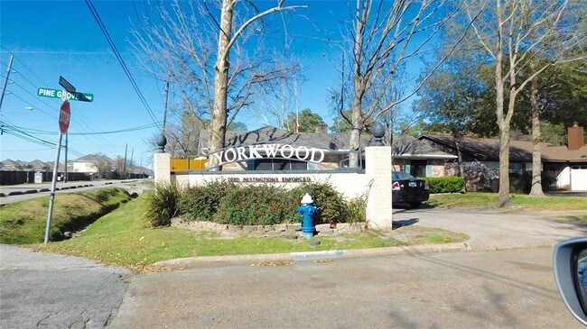 Building Photo - 6102 Black Gum Dr