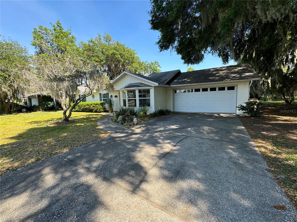 Primary Photo - 5246 Royal Oak Dr
