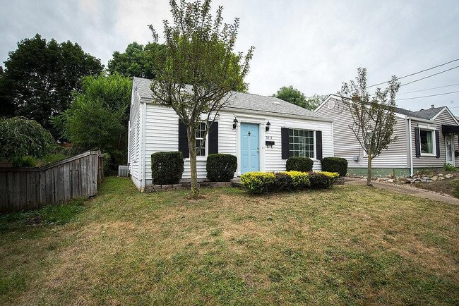 Building Photo - 2417 Triplett