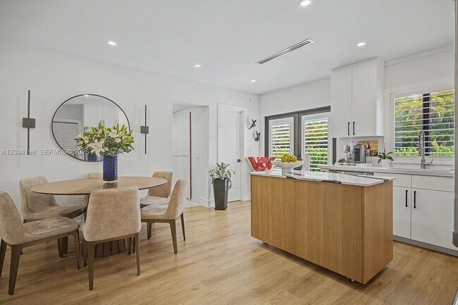 Foto del edificio - 6511 SW 18th St