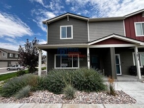 Building Photo - 3674 Ronald Reagan Ave