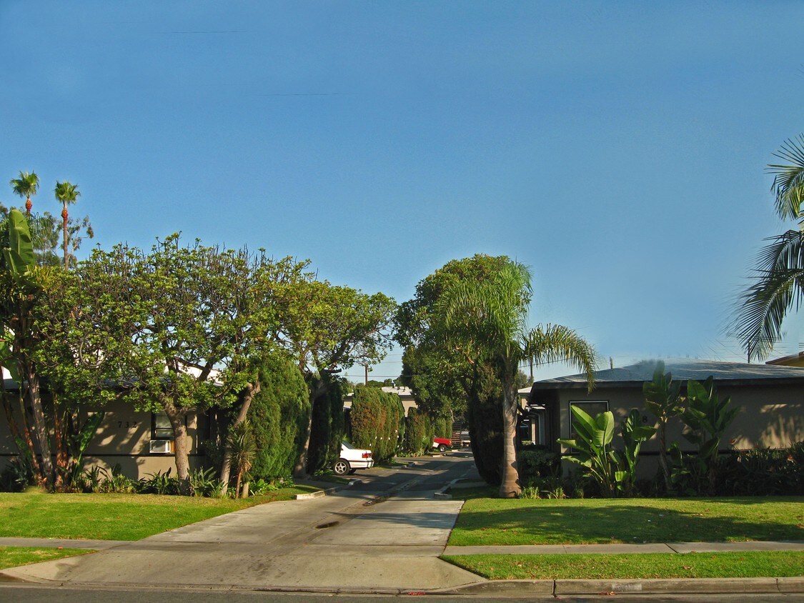 Foto principal - Lido Apartment Homes