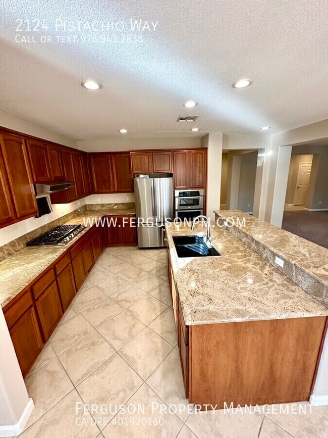 Building Photo - 2124 Pistachio Way