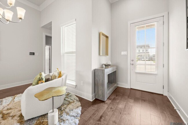Foto del edificio - 3143 Canewood Ln