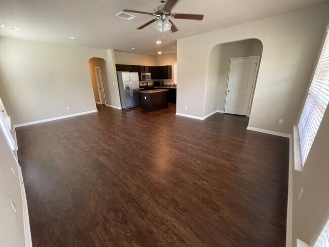 Foto del edificio - 4610 Esper Ln