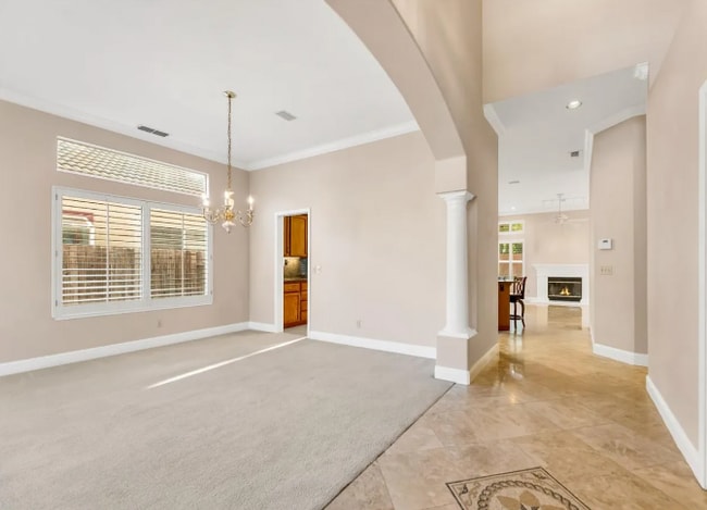 Building Photo - 9058 Old Creek Dr