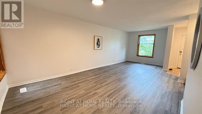 Building Photo - 109 Sweetland Ave
