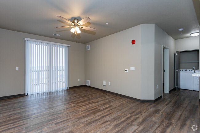 1HAB, 1BA - Arlington - The Lofts at Hawks Ridge