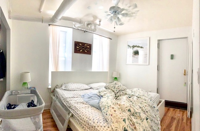 Foto del edificio - 1030 Carroll St