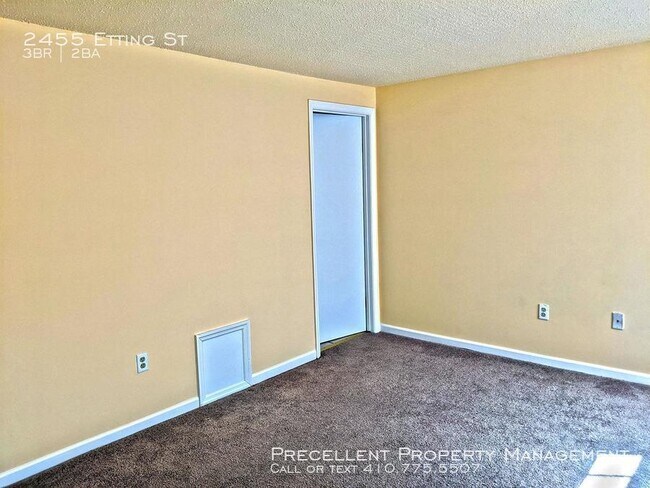 Building Photo - 2455 Etting St