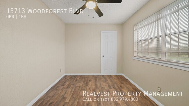 Building Photo - 15713 Woodforest Blvd