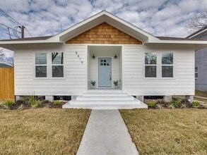 Building Photo - 6619 Sherman St