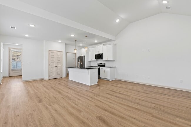 Photo - 106 Summer St Townhome