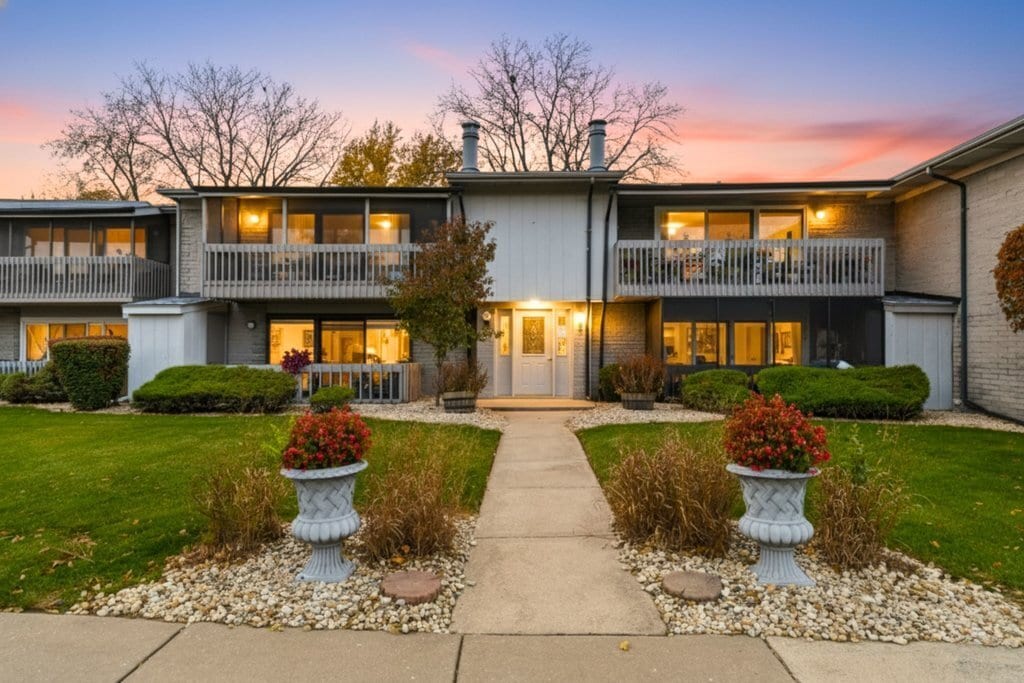 Foto principal - 15700 86th Ave