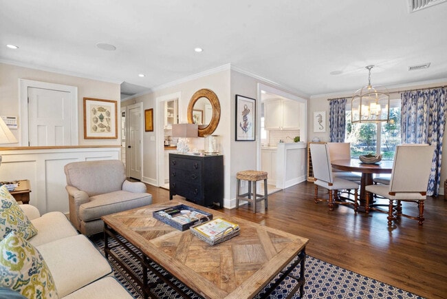 Foto del edificio - 810 Waterview Dr