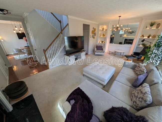 Foto del edificio - Avon Lake 3-Bedroom Condo with Pool, Tennis Courts & Lawn Care Included